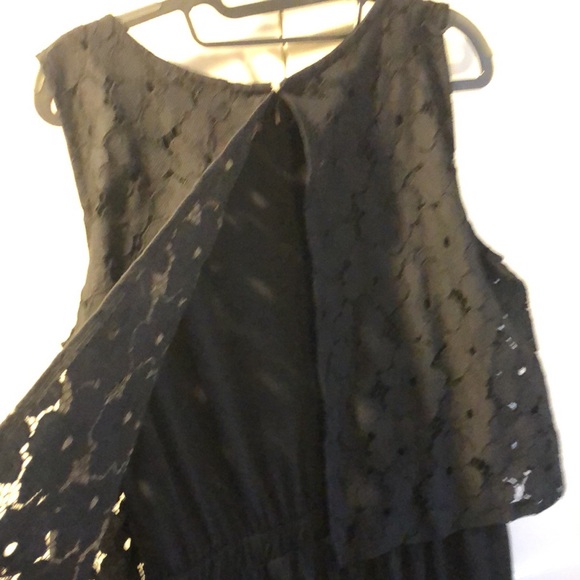 Uniqlo black lace drapey jumpsuit   Size Large - Picture 8 of 11